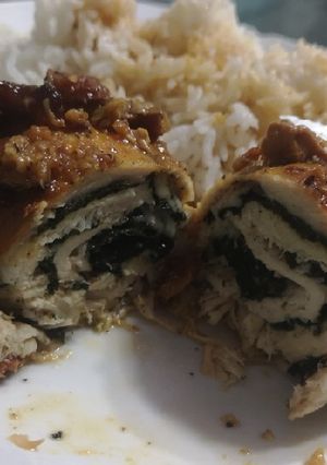 Una foto de Pollo enrollado con espinaca y Mozzarella