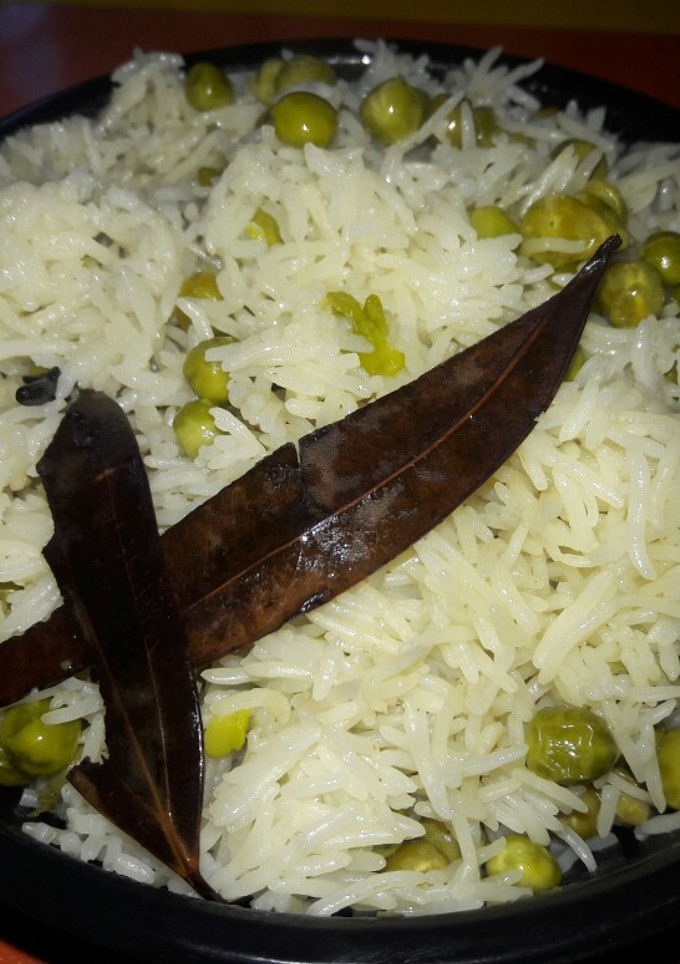 पुलाव(Pulao recipe in Hindi) रेसिपी मुख्य फोटो