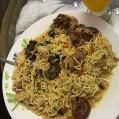 A picture of Noodles.