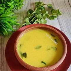 A picture of Sattu Atta and Hung Curd Kadhi (satuche peeth aani chakkyachi kadhi).