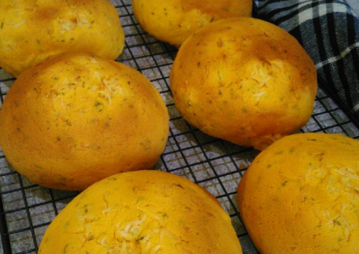 Cheese Garlic Bun