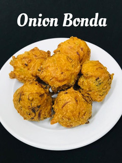 வெங்காய போண்டா (vengaya bonda recipe in Tamil) செய்முறை முக்கிய புகைப்படம்