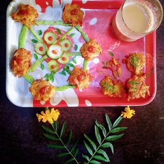 A picture of My version Mix veggie lachha pakora.