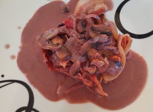 Una foto de Filete mignon en salsa de champiñones