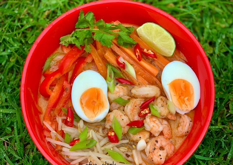 Get Healthy with Laksa soup