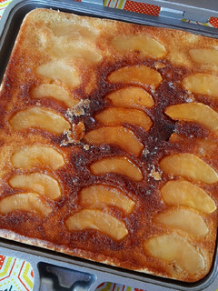 Una foto de Torta invertida de manzana en la flip