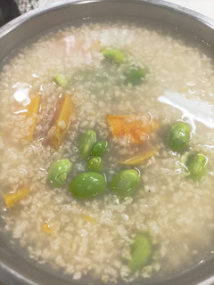 小米地瓜粥 的食譜成品照片