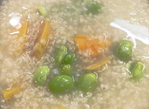 小米地瓜粥 的食譜成品照片