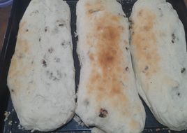 Pan casero con chicharrón