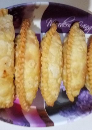 A picture of Coconut gujiya.