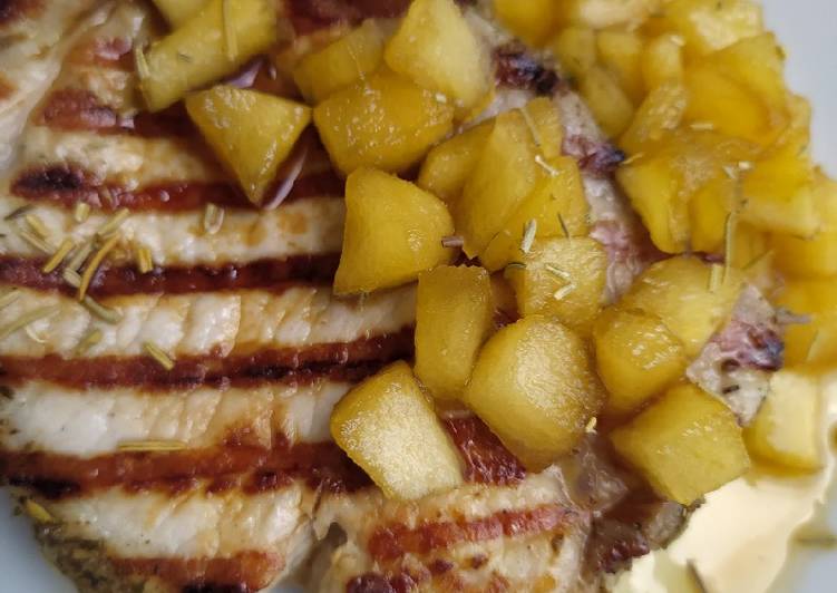 Steps to Prepare Premiato Brasato di maiale con mele caramellate