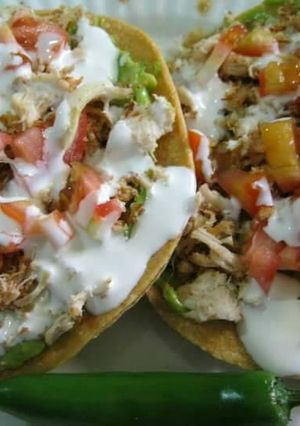 Una foto de Tostadas Mexicanas