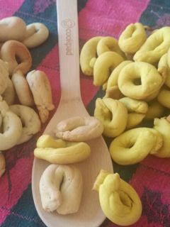 Foto di Taralli i curcuma e semi di finocchio