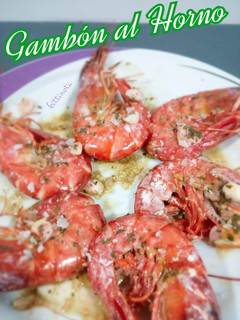 Una foto de Gambones al horno