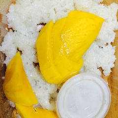 A picture of Condense rice mango.