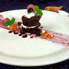 A picture of Atta carrot brownie venila glazed cream.