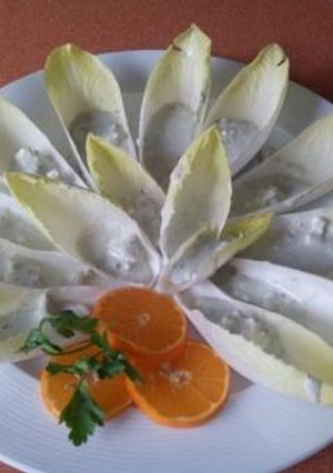 Una foto de Barquitas de roquefort con aroma de mandarina 