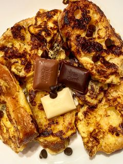 A picture of Triple Chocolate French Toast.
