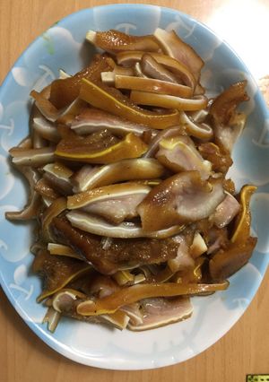Hình của món Phá lấu tai heo.