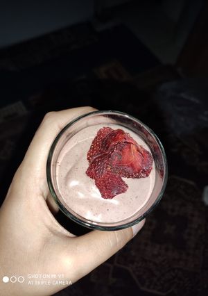 عکسی از دستور اسموتی توت فرنگی
