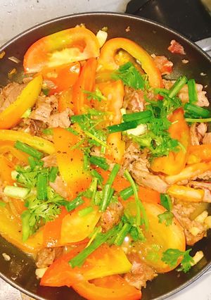 Hình của món Thịt bò xào cà chua.