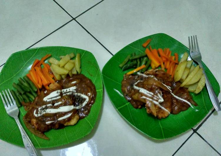 Chicken steak with BBQ sauce and blackpaper simple