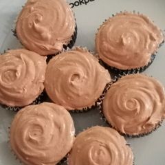Simple chocolate cupcake A picture of Simple chocolate cupcake.