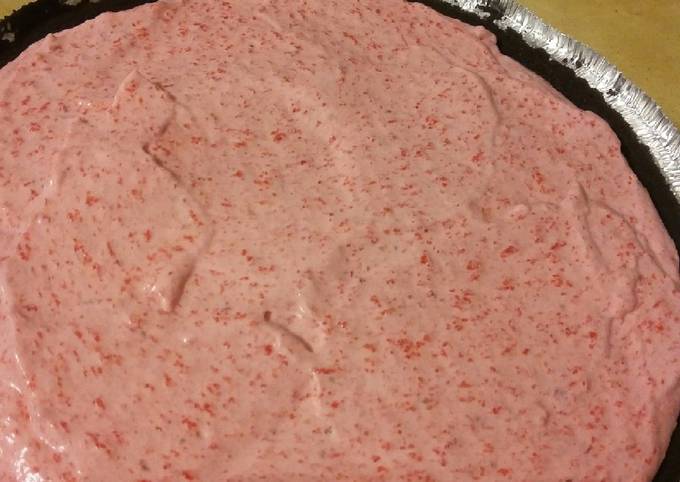 Recipe of Homemade No Bake Strawberry Mousse Pie