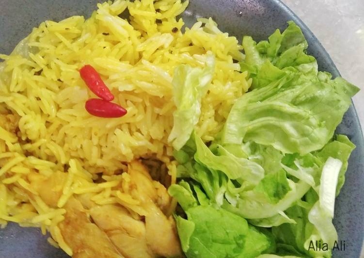 Resepi Nasi Kuning Berasa Athirah Sofiah yang Mudah