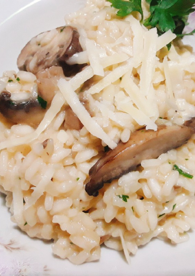 Una foto de Risotto con champiñones 🍄