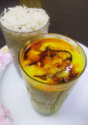 आलू प्याज कढ़ी (aloo pyaz kadhi recipe in hindi) रेसिपी मुख्य फोटो