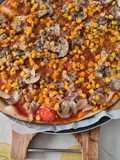 160. Pizza Caprichosa