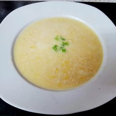 A picture of My Chicken Sweetcorn Soup. 😘.