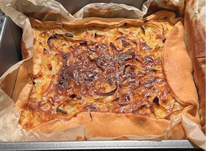 Una foto de Tarte a l'oignon - Quiche de ceba