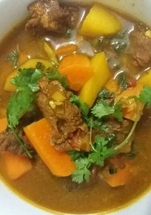 Hình của món Bò sốt vang.