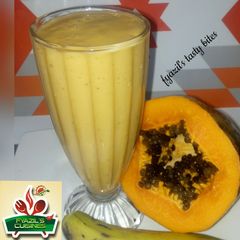A picture of Papaya Banana smoothie.