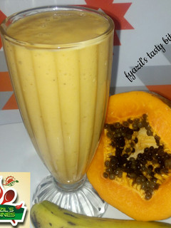 A picture of Papaya Banana smoothie.