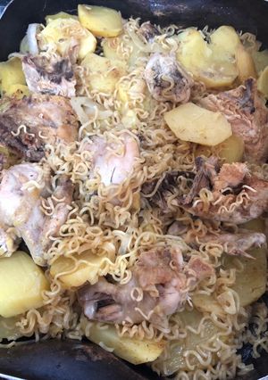صورة لوصفة تبسي الدجاج بالبطاطا والاندومي