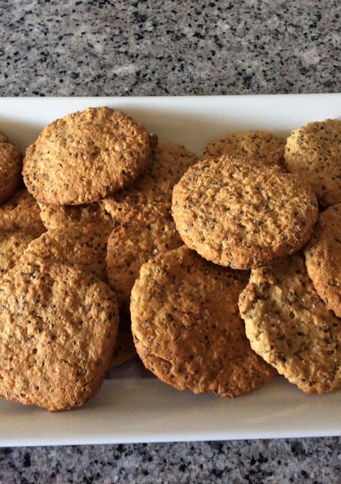 Una foto de Galletas de avena, con chía y sin azúcar