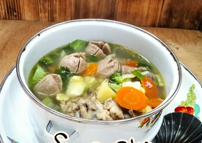 Resep *Sayur Sop Bakso* Resep *Sayur Sop Bakso*