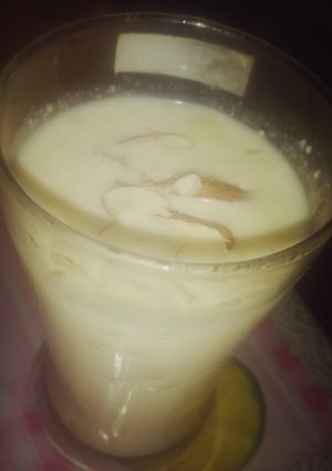 A picture of Badam shek.