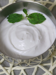 A picture of Sour Cream.