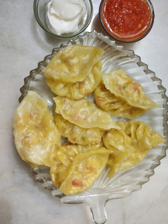 पनीर मोमोज (Paneer Momos recipe in Hindi) रेसिपी मुख्य फोटो