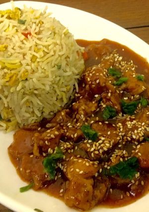 A picture of Hot and Spicy Sesame Chicken😍😍.