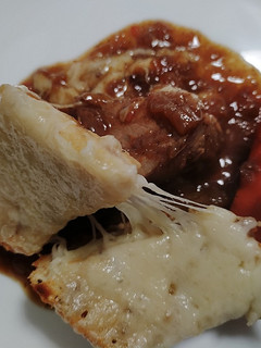 A picture of French onion pot roast.
