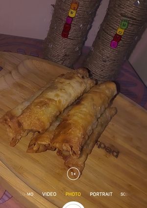 A picture of Chinese Roll.