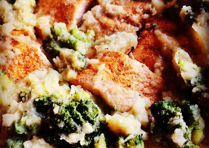 Instant Pot Salmon with Garlic Potatoes and Broccoli