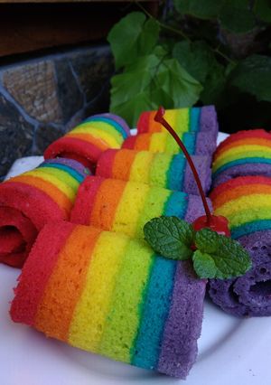 Foto resep Rainbow Roll cake kukus