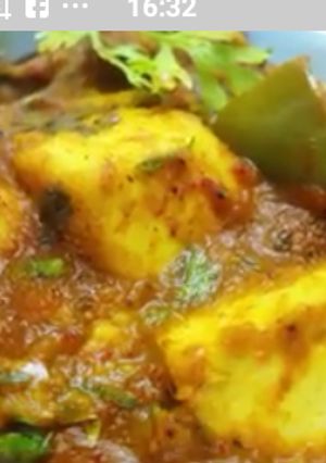 कढाई पनीर (kadai paneer recipe in marathi) रेसिपी चे मुख्य फोटो 