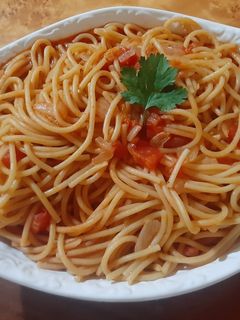 صورة لوصفة صلصة المعكرونة بالبندورة